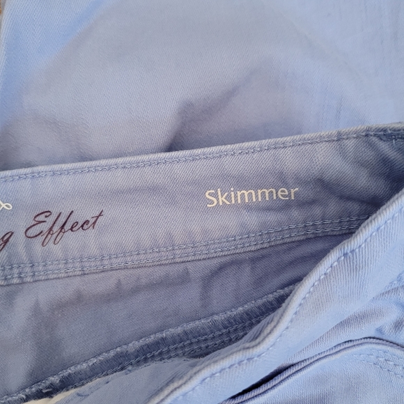 Skimmer Capris All Around Slimming Effect sz 6 Gloria Vanderbilt cornflower - Picture 6 of 7
